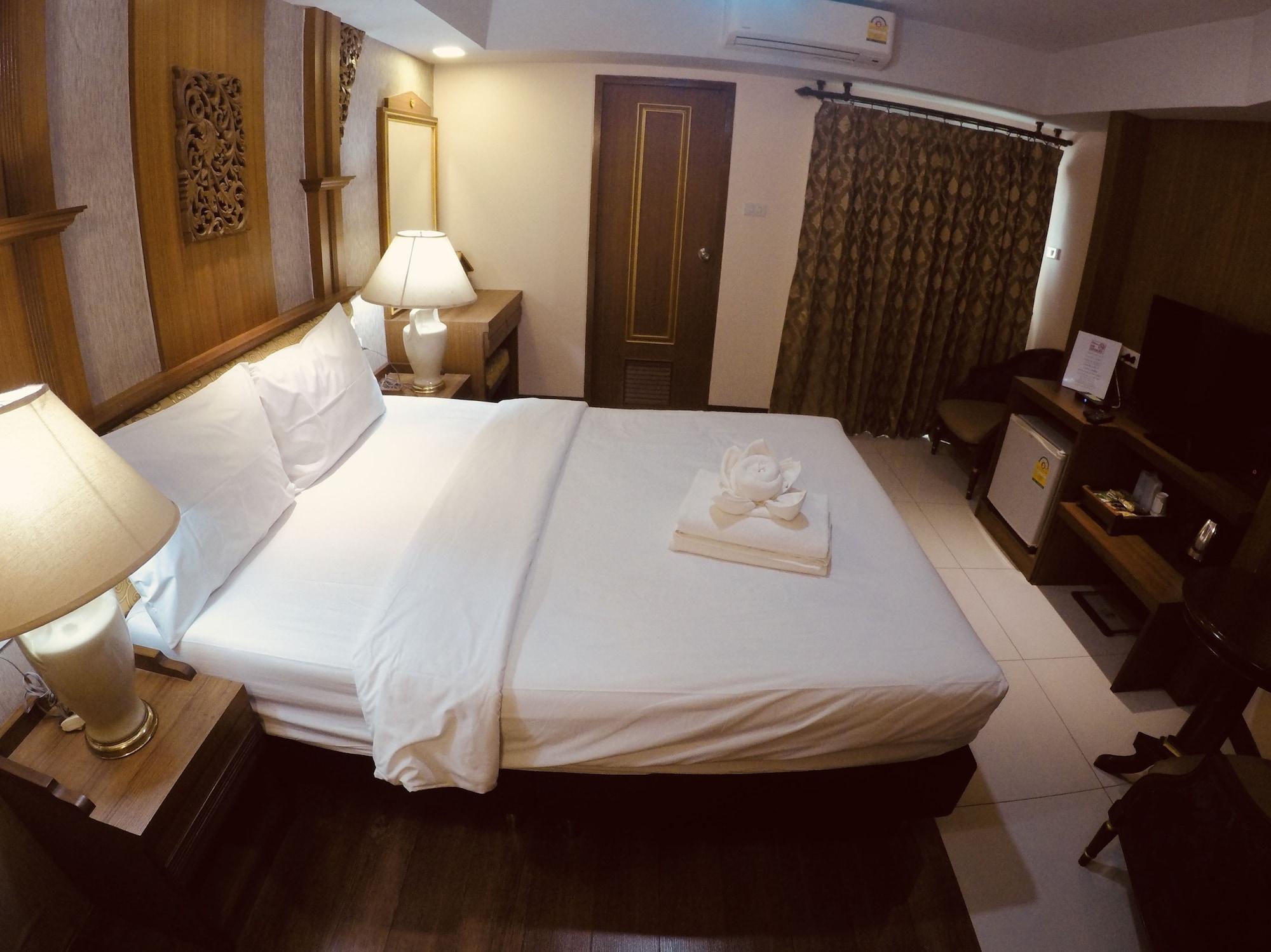 Kim Hotel At Morleng Bangkok Bagian luar foto